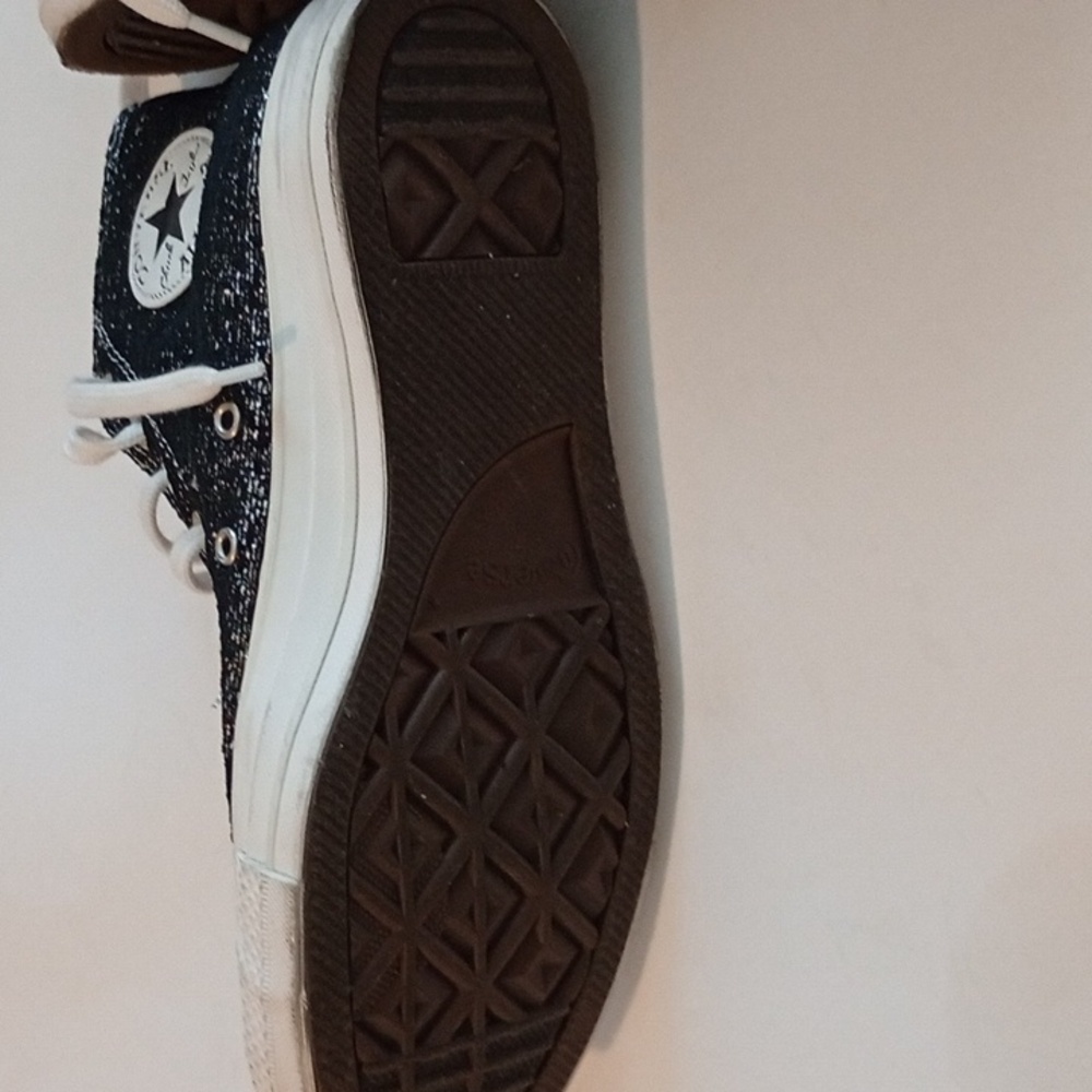 Converse Chuck Taylor High Top Sneaker in metallic Silver - Picture 7 of 8